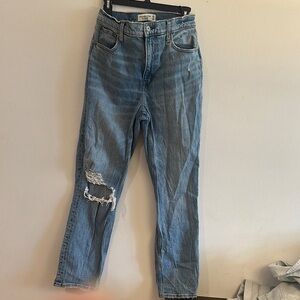 Abercrombie & Fitch High Rise Blue Jeans - Preloved